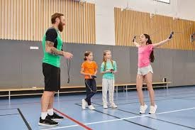 阿森纳vs利物浦：萨卡、赖斯首发，范戴克、阿利松出战